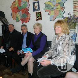 Активісти Щорса шукали шляхи взаємодії з владою (фото) Активісти Щорса шукали шляхи взаємодії з владою (фото)